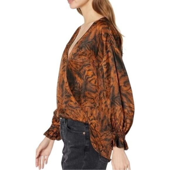 NEW All Saints Penny Grizedale Cat Print Silk Blend Wrap Front Blouse Grunge 6 - Picture 3 of 8